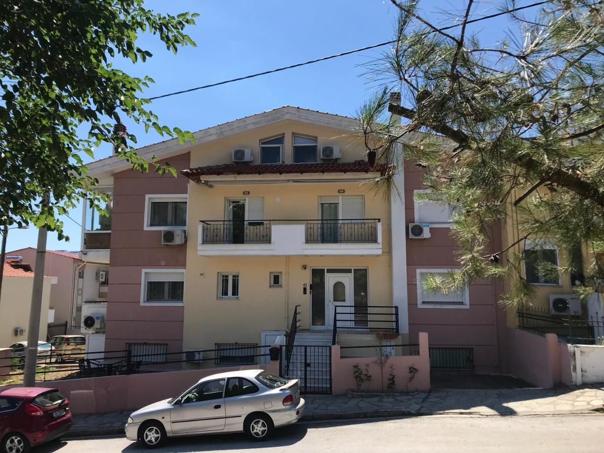 Georgia's Cozy #2 Kavala